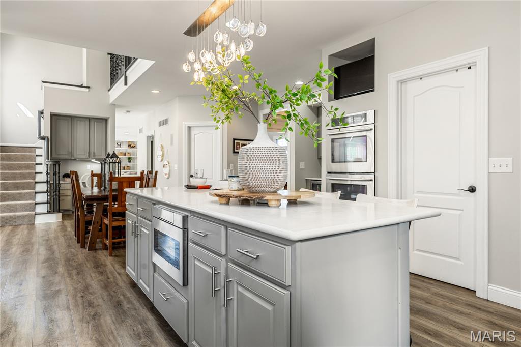 Boxwood Manor - Residential