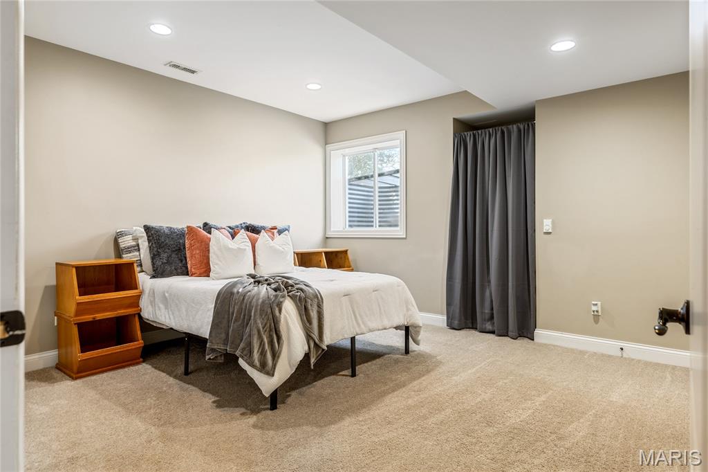 Boxwood Manor - Residential