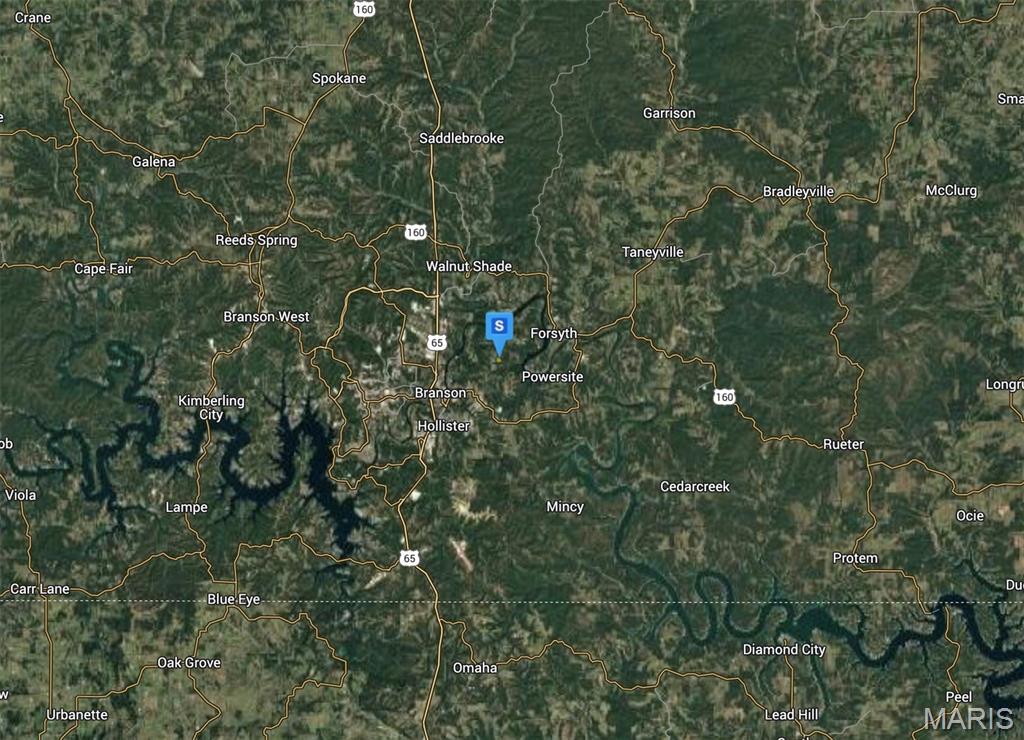 Lake Taneycomo - Land