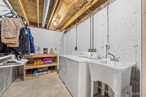 Tiny photo for 340 Essex Court, Troy, MO 63379 (MLS # 25065196)