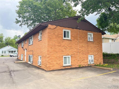 Tiny photo for 9216 Central Drive, St Louis, MO 63114 (MLS # 26058871)
