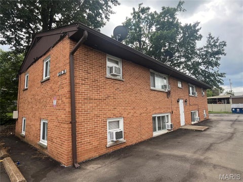 Tiny photo for 9216 Central Drive, St Louis, MO 63114 (MLS # 26058871)