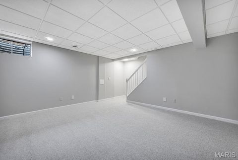 Tiny photo for 2001 King Arthur Court, St Louis, MO 63146 (MLS # 26012371)