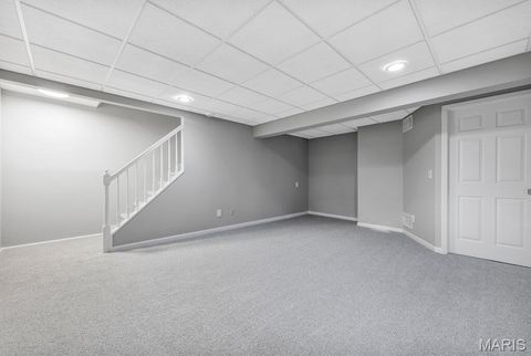 Tiny photo for 2001 King Arthur Court, St Louis, MO 63146 (MLS # 26012371)