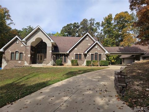 Photo of 18517 Gredan ct Ct, Wildwood, MO 63069 (MLS # 25070583)