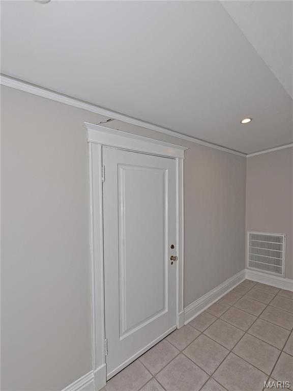 Wiltshire Condo - Residential