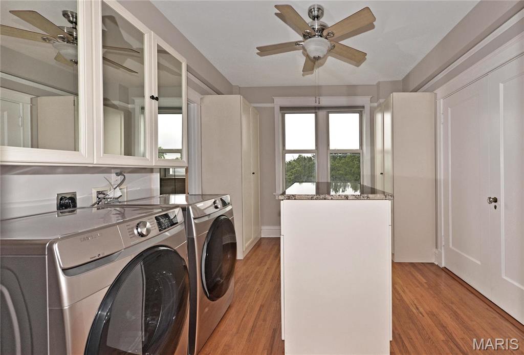 Wiltshire Condo - Residential