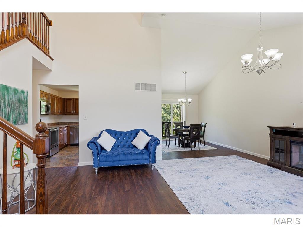 Winding Bluffs 1 - Residential