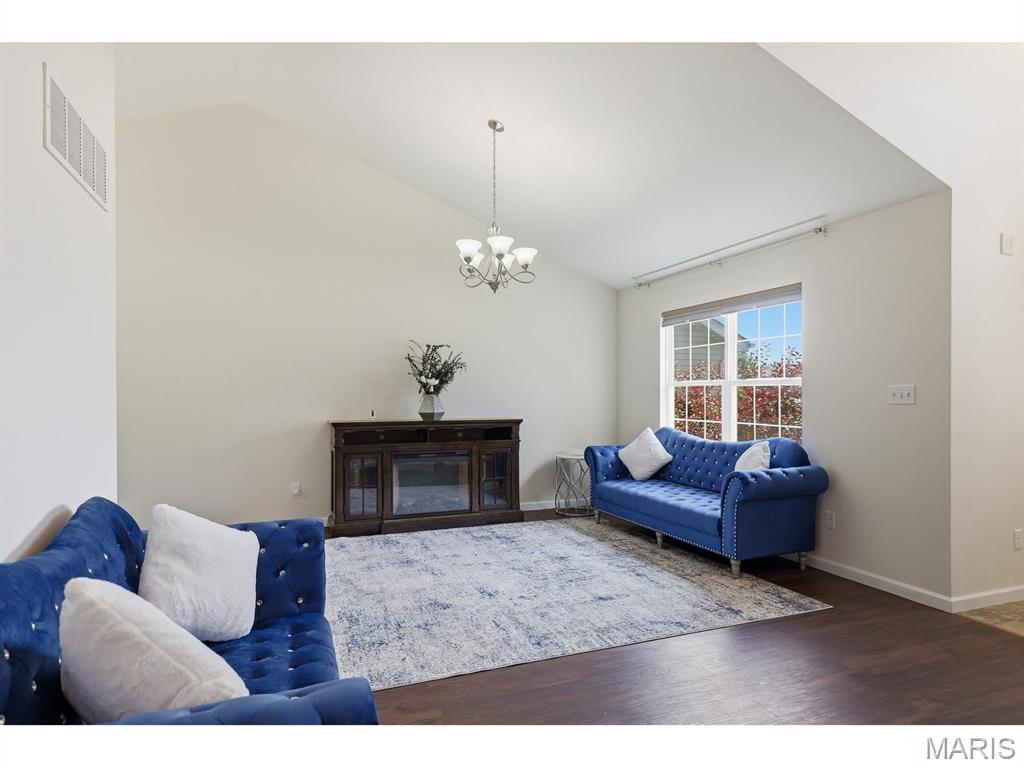 Winding Bluffs 1 - Residential