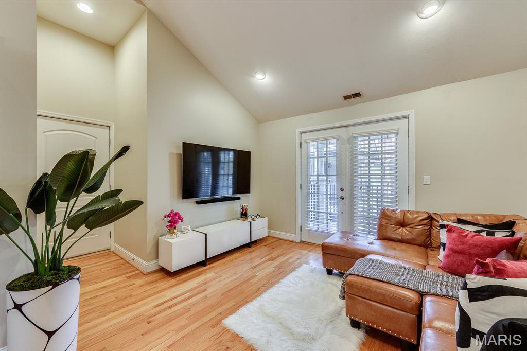 8140-42 Whitburn Drive