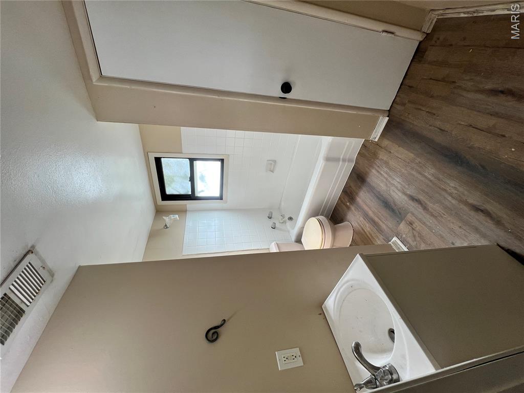 Bedford Manor Sub 3 - Residential