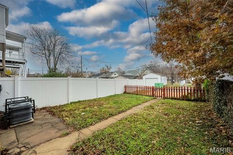 Tiny photo for 2626 Minnesota Avenue, St Louis, MO 63118 (MLS # 25078786)