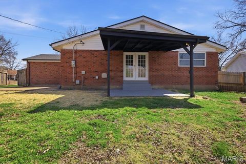 Tiny photo for 3025 Chadwick Drive, Florissant, MO 63033 (MLS # 26019092)