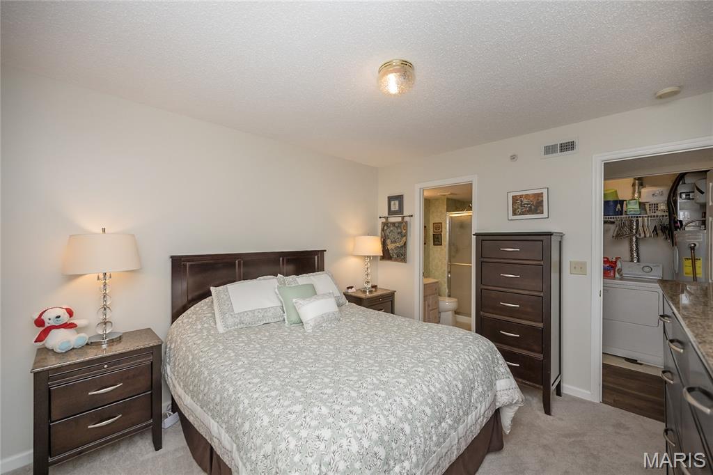 Country Stone Manor Condo 1 - Residential