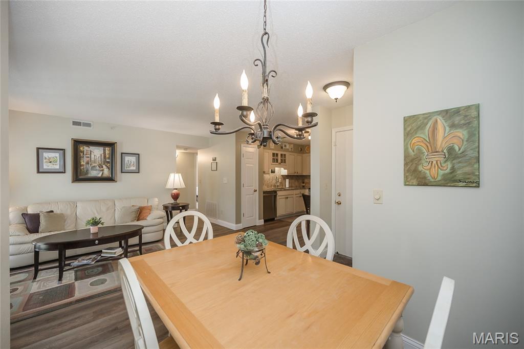 Country Stone Manor Condo 1 - Residential