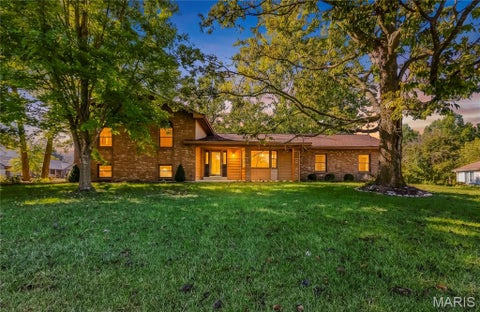 Photo of 145 Bluff view Drive, Troy, MO 63379 (MLS # 26065267)