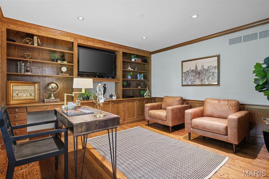 Chateau Estates - Residential