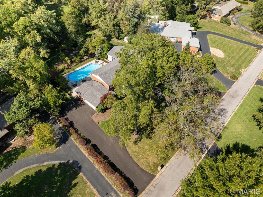 Chateau Estates - Residential