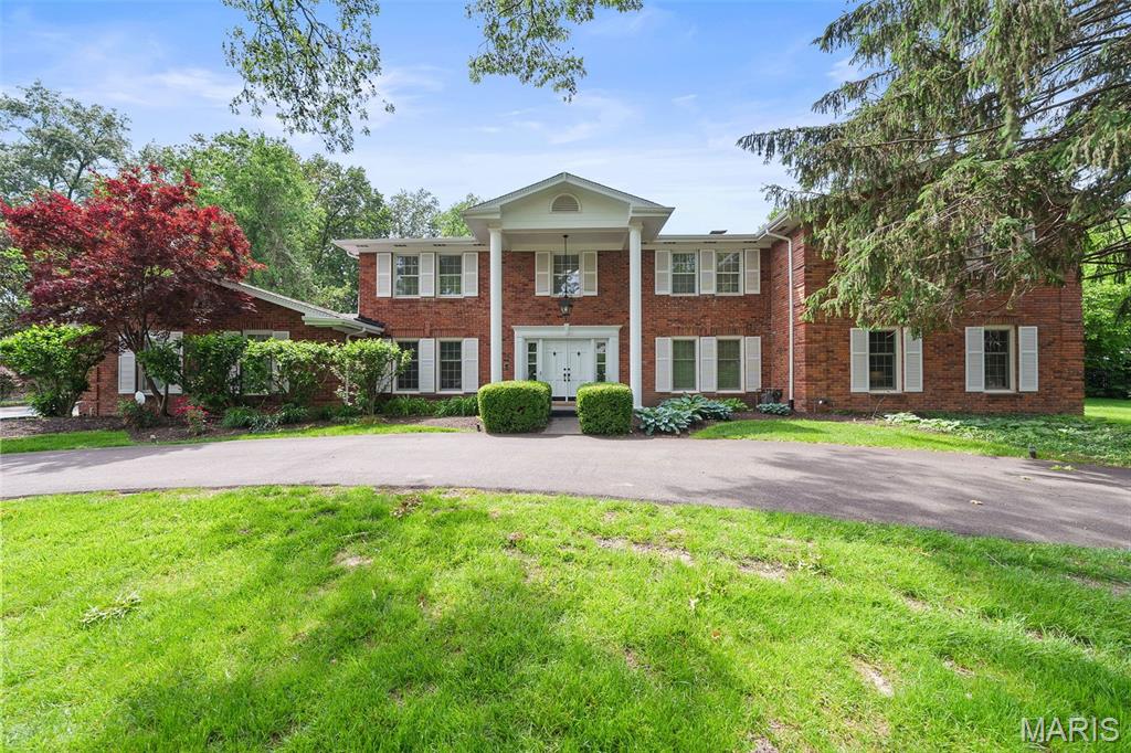 Chateau Estates - Residential