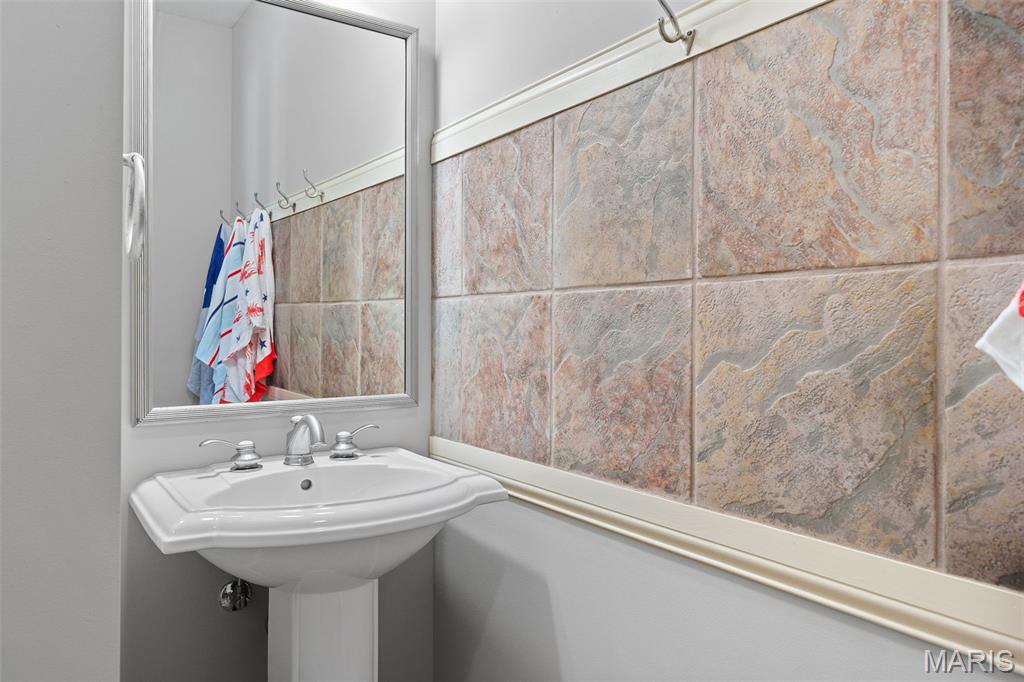 Chateau Estates - Residential