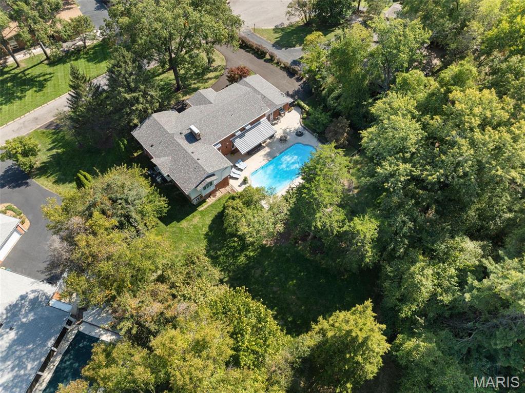 Chateau Estates - Residential