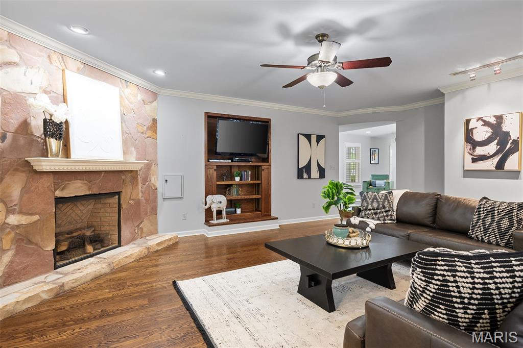 Chateau Estates - Residential