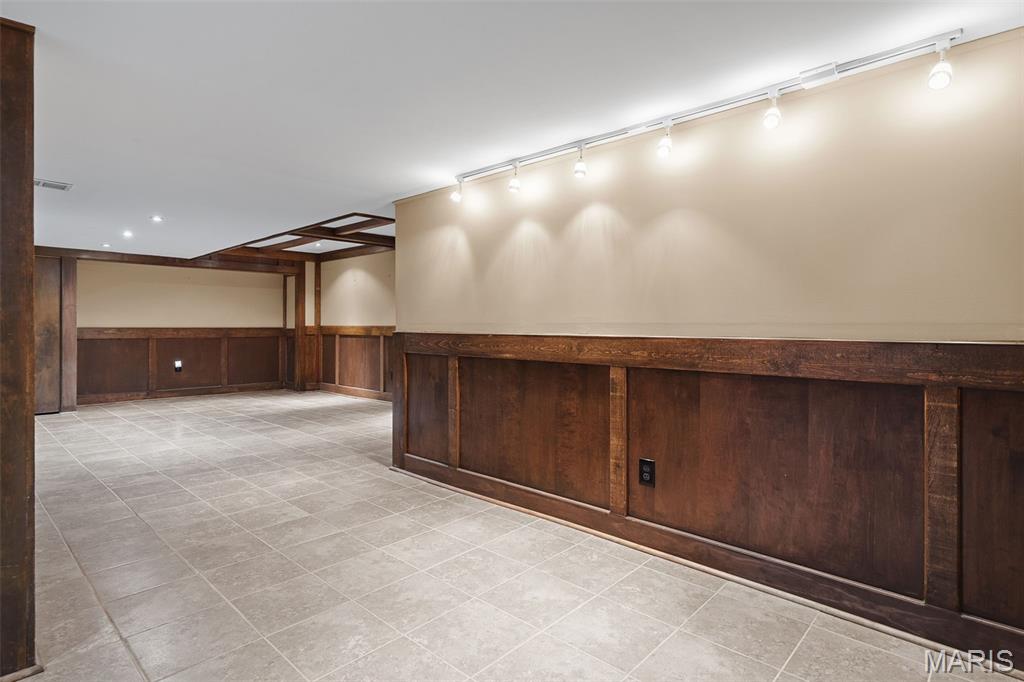 Chateau Estates - Residential