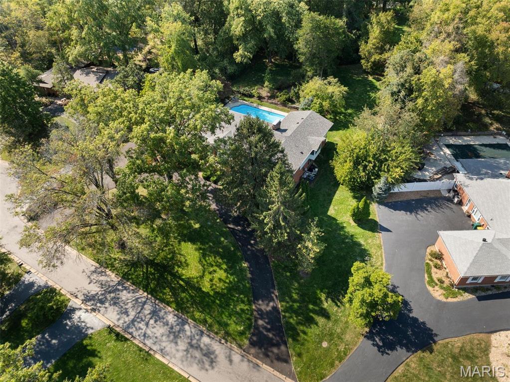 Chateau Estates - Residential