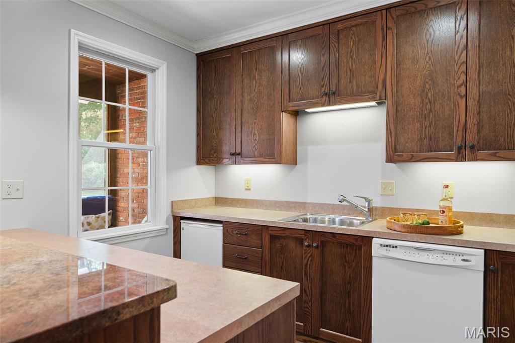 Chateau Estates - Residential