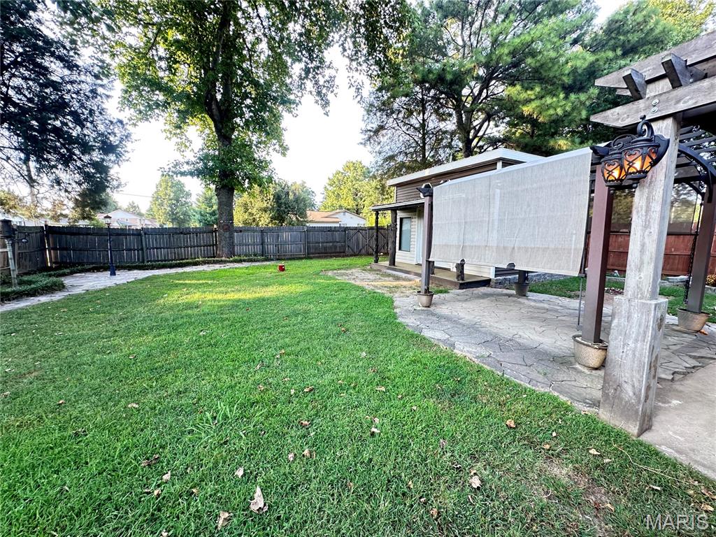 908 Crescent Drive