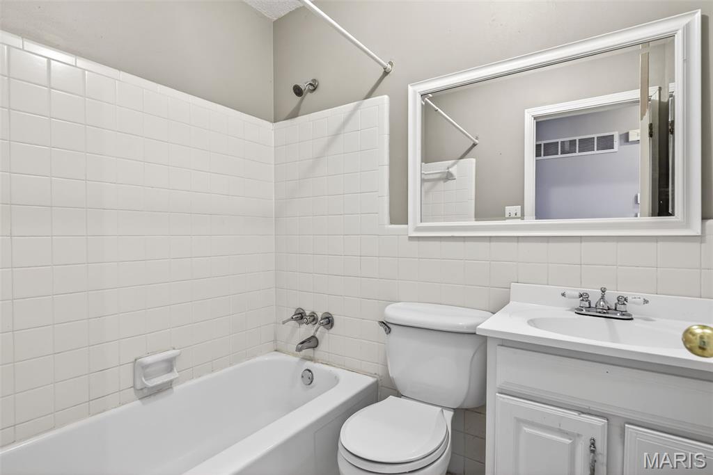 Maple Hills South 4 - Residential