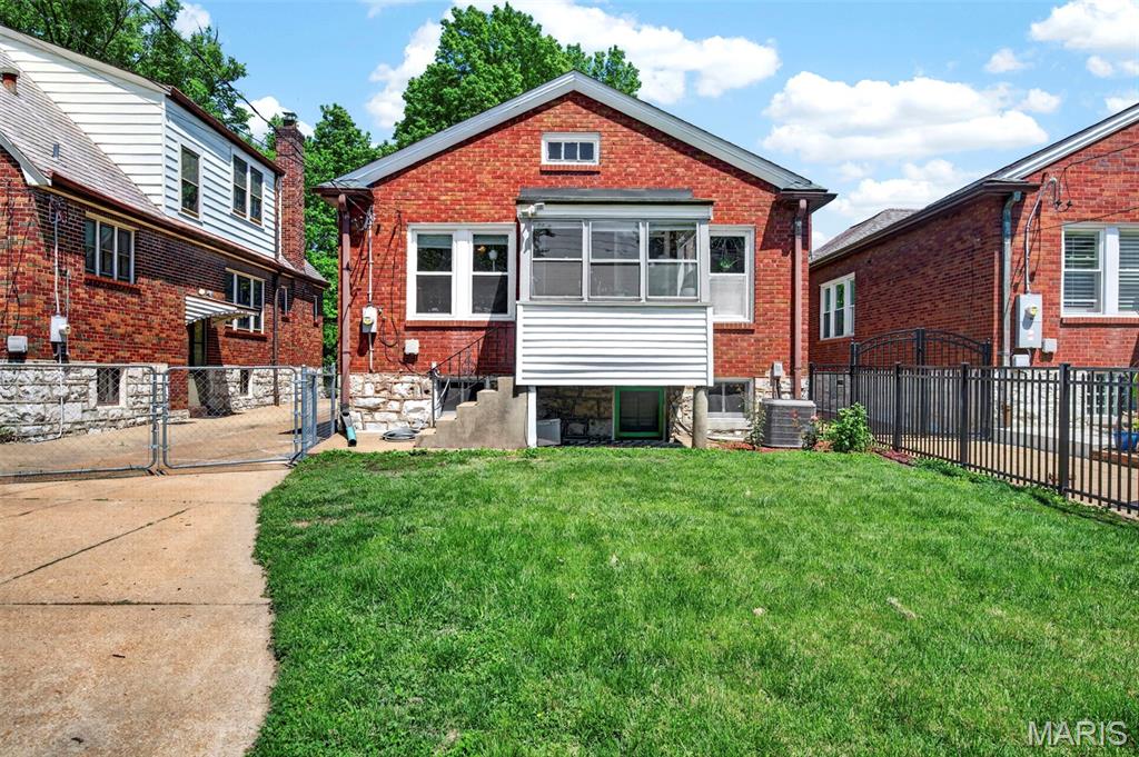 Holly Hills - Residential