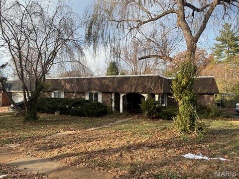 599 Arblay Place Manchester MO 63011