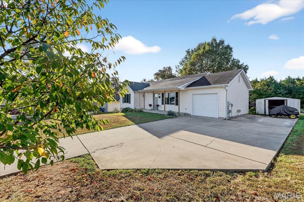101 Hickory Circle