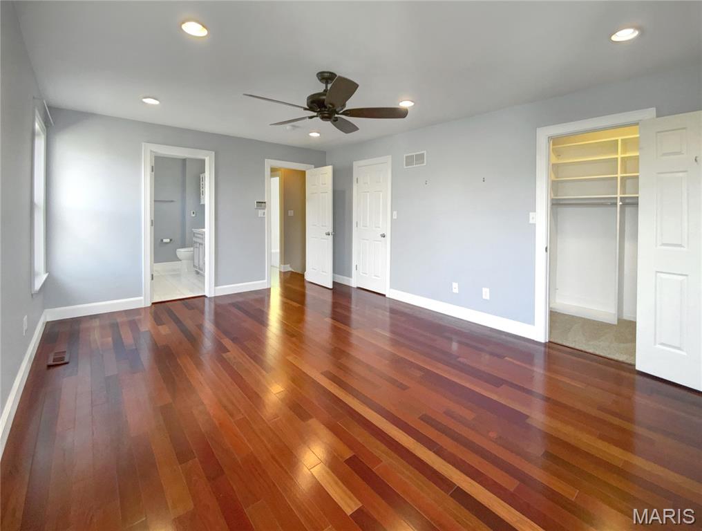 326 Woodlawn Terrace Court