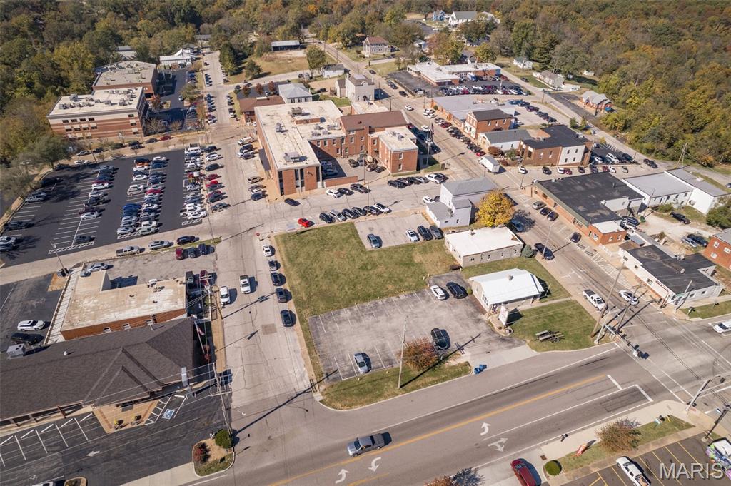 Town Hillsboro - Commercial Lease