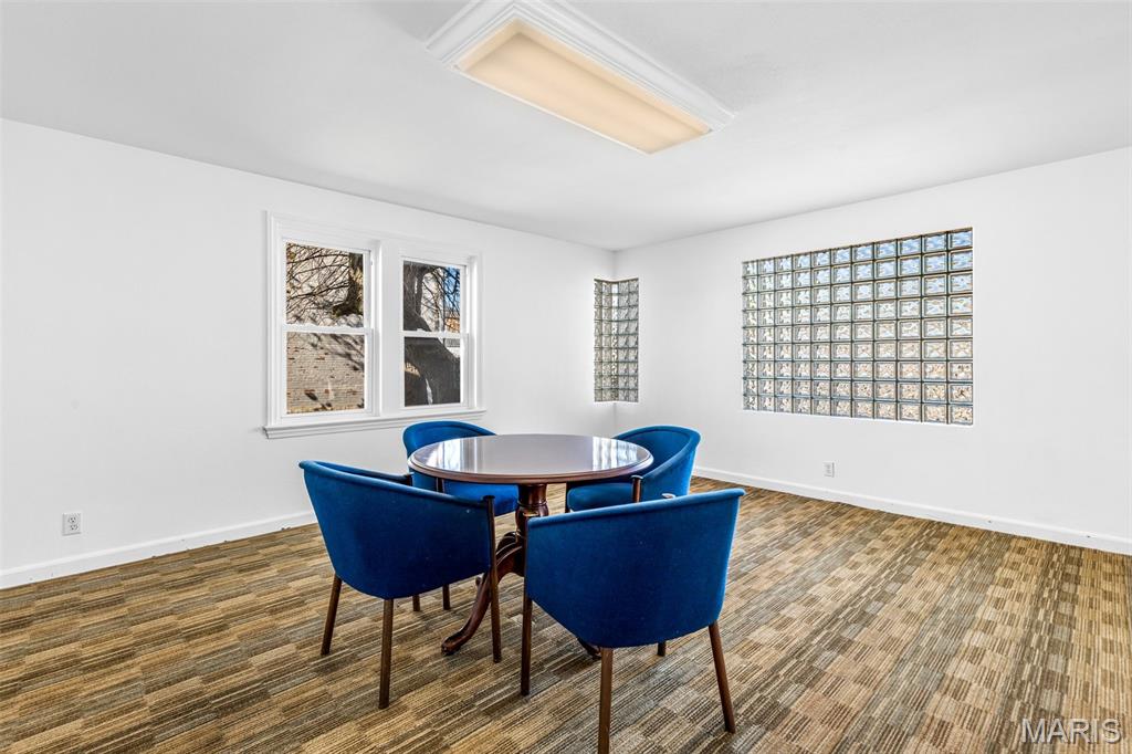 Town Hillsboro - Commercial Lease