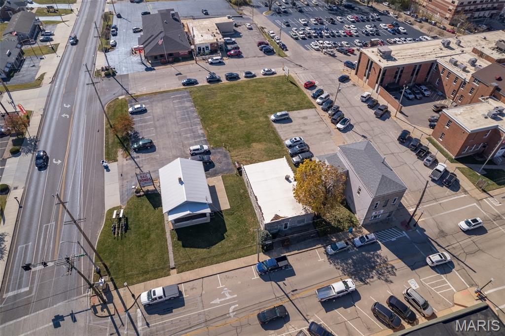 Town Hillsboro - Commercial Lease