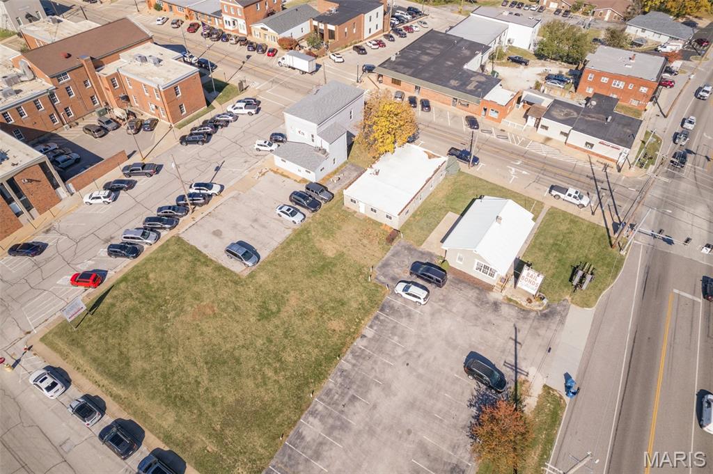 Town Hillsboro - Commercial Lease