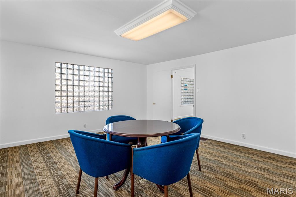 Town Hillsboro - Commercial Lease