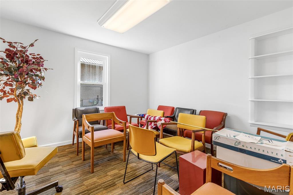 Town Hillsboro - Commercial Lease