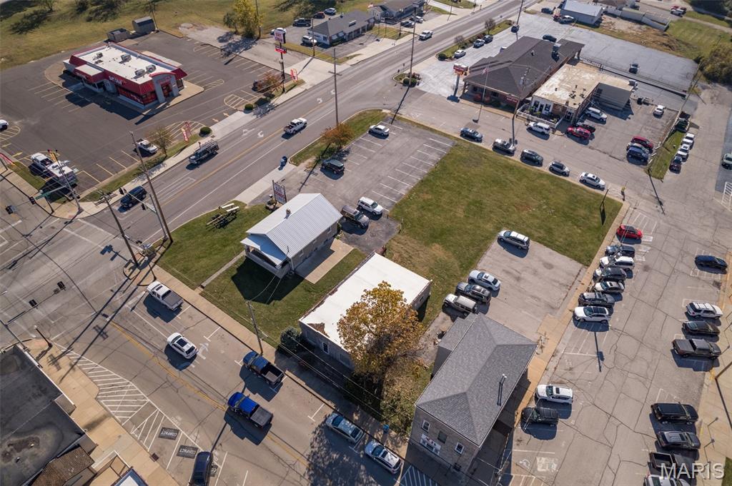 Town Hillsboro - Commercial Lease