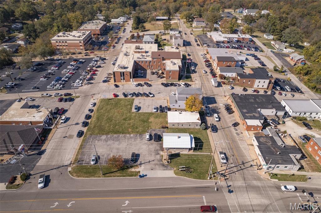 Town Hillsboro - Commercial Lease