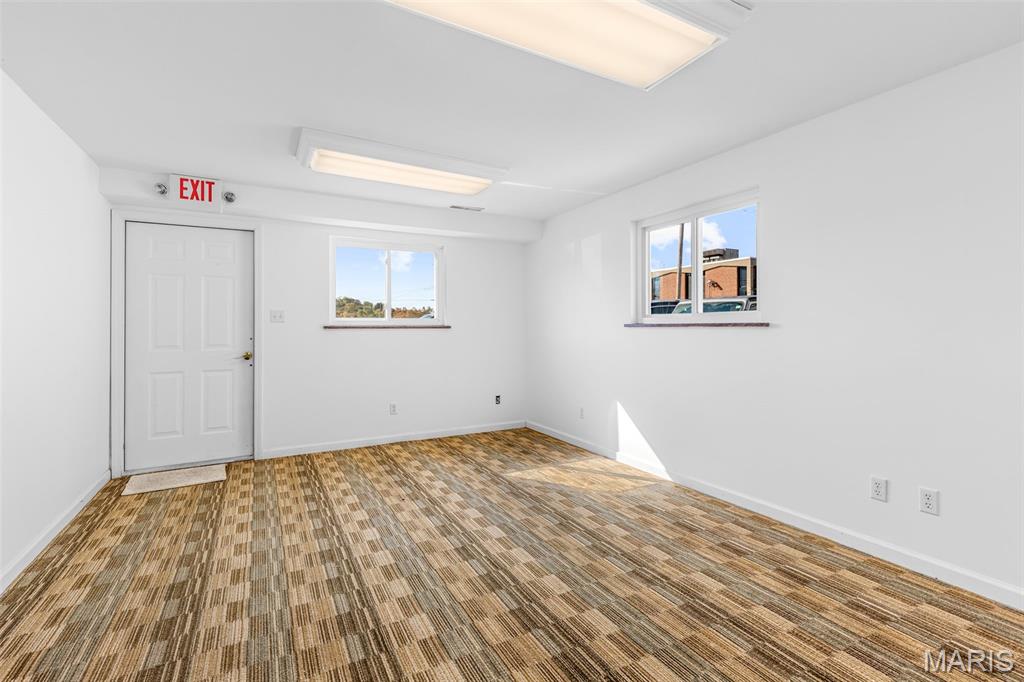 Town Hillsboro - Commercial Lease