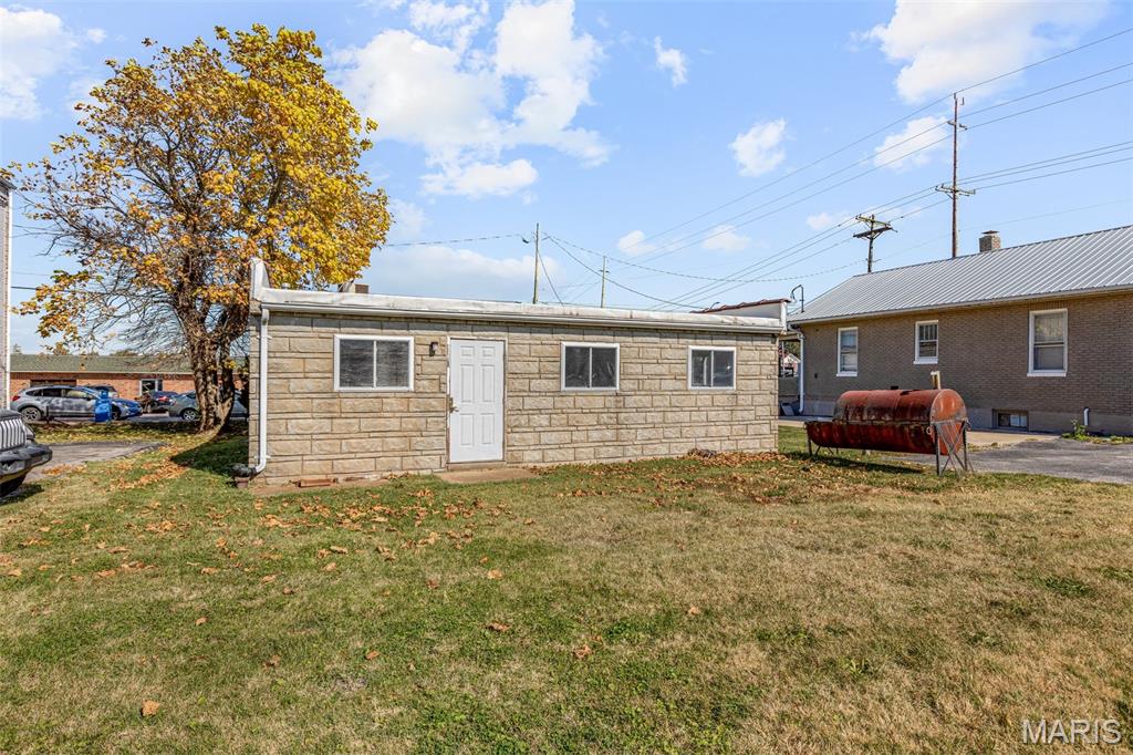 Town Hillsboro - Commercial Lease