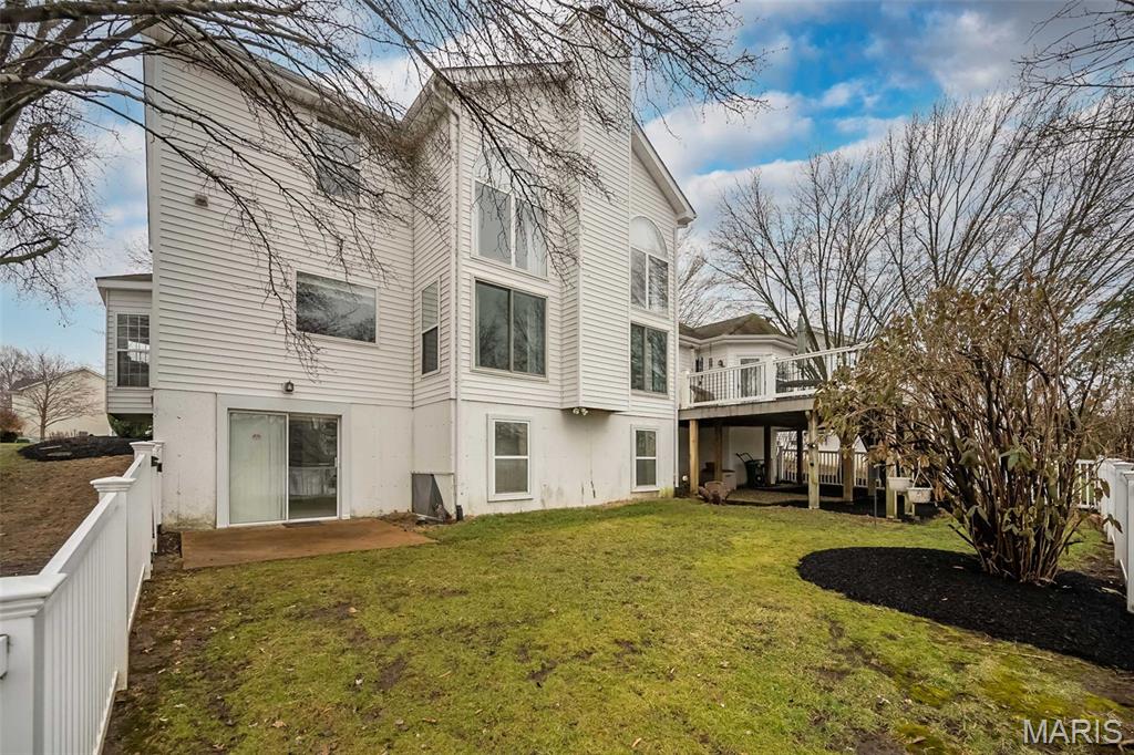 Landings at Lake Chesterfield - Residential