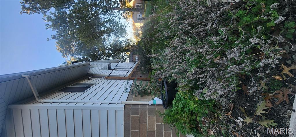 Maxwells 05 - Residential