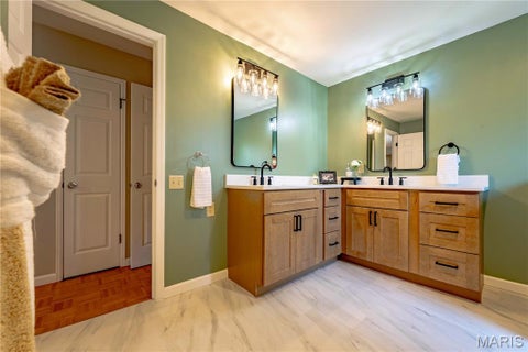 Tiny photo for 341 Elmcrest Drive, Ballwin, MO 63011 (MLS # 26037586)