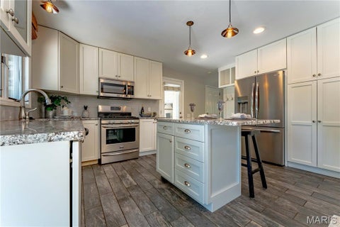 Tiny photo for 341 Elmcrest Drive, Ballwin, MO 63011 (MLS # 26037586)