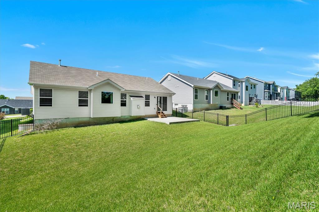 Oaks at Lexington #5 - Residential